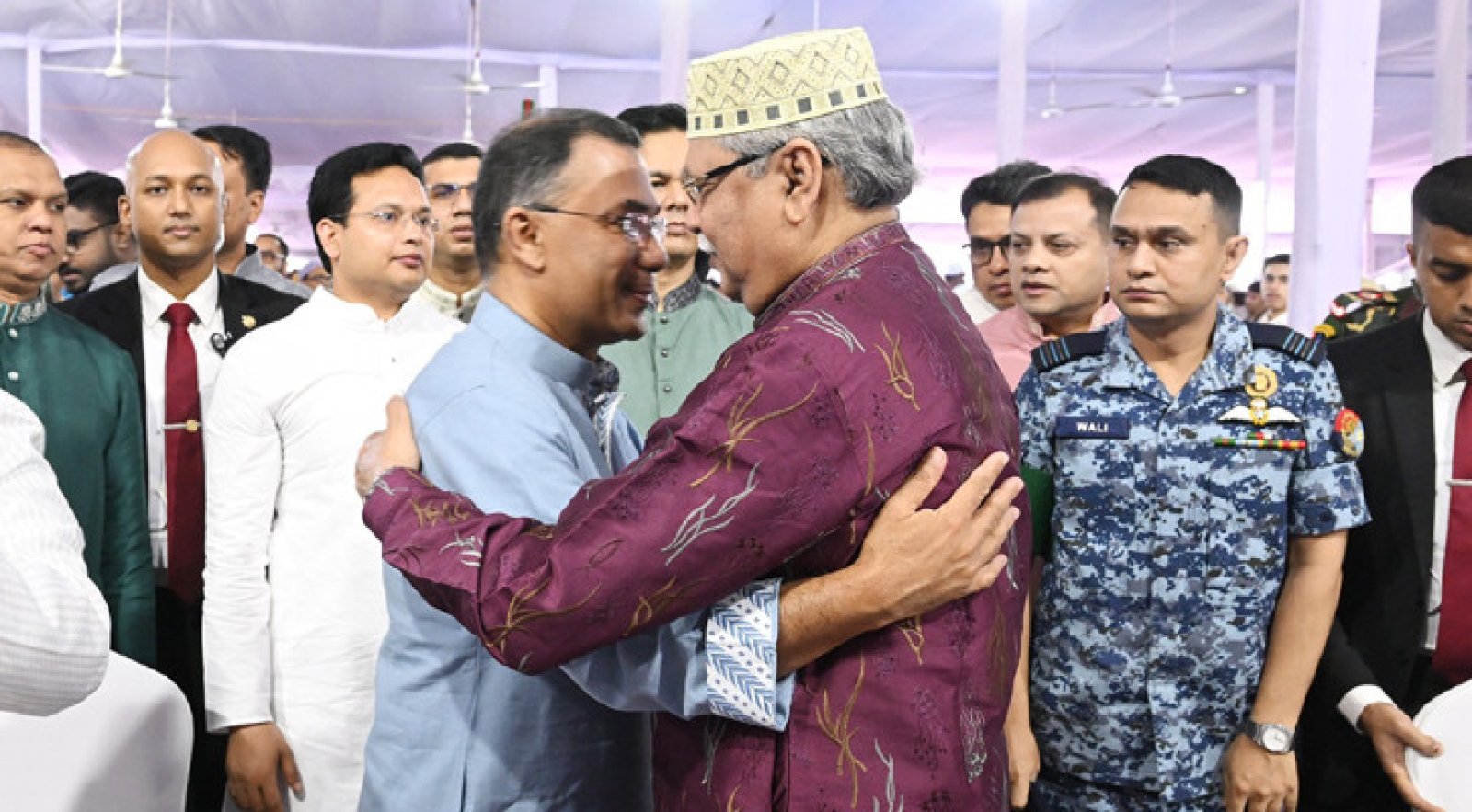 জাতীয় ঈদগাহে ঈদের নামাজ পড়লেন রাষ্ট্রপতি ও প্রধানমন্ত্রী