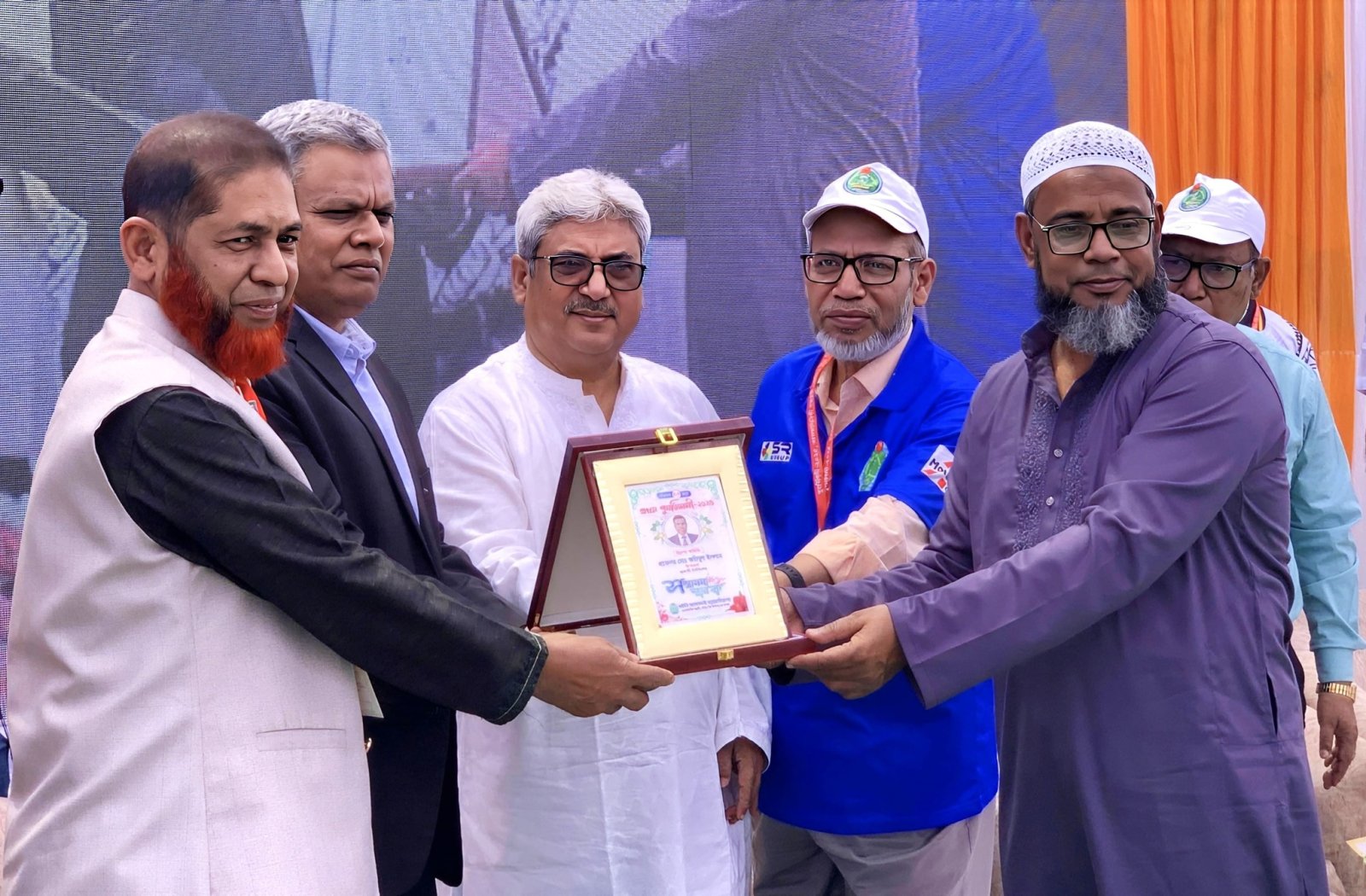 ঐতিহ্যের ৭৩ বছর পূর্তি, উৎসবমুখর পুনর্মিলনীতে মেতে উঠল মাসকাটা দিঘী স্কুল