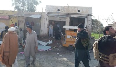 পাকিস্তানে পুলিশ স্টেশনের কাছে বোমা হামলা, নিহত ২