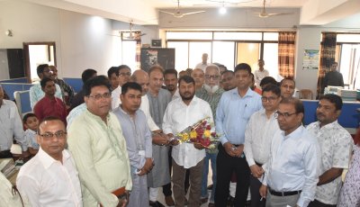 নাগরিক সেবা সুনিশ্চিত করতে কর্মকর্তা-কর্মচারীদের যথাযথভাবে দায়িত্ব পালনের নির্দেশ রাসিক প্রশাসকের